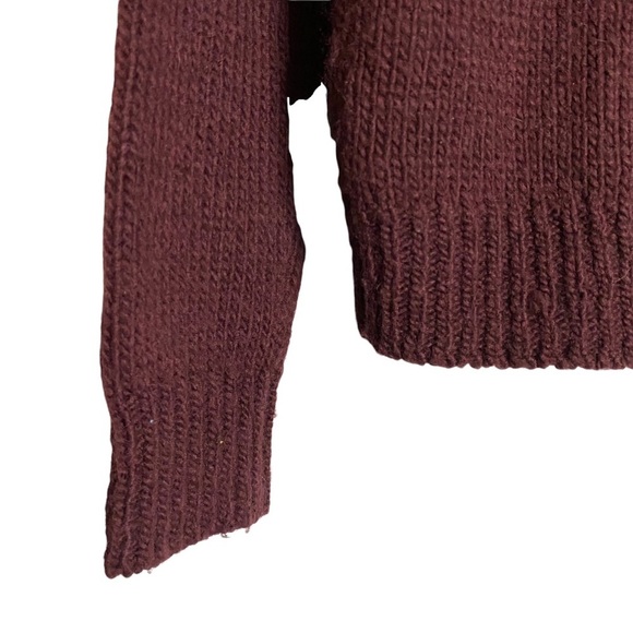 Hollister Knit Maroon Long Sleeve Sweater Raglan Sleeves Yoke Extra Small - Picture 10 of 16